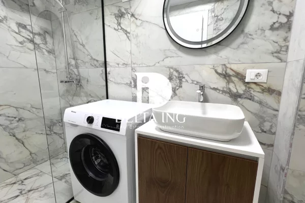 Shtepi ne shitje Apartament ne Tirane, 2+1, Mobilimi E mobiluar, Pagesa 193,000  Euro.