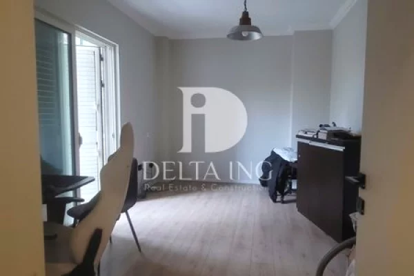 Shtepi ne shitje Apartament ne Tirane, 2+1, Mobilimi E mobiluar, Pagesa 210,000  Euro.