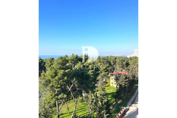 Shtepi ne shitje Apartament ne Durres, 1+1, Mobilimi Bosh, pa mobiluar, Pagesa 66,660  Euro.