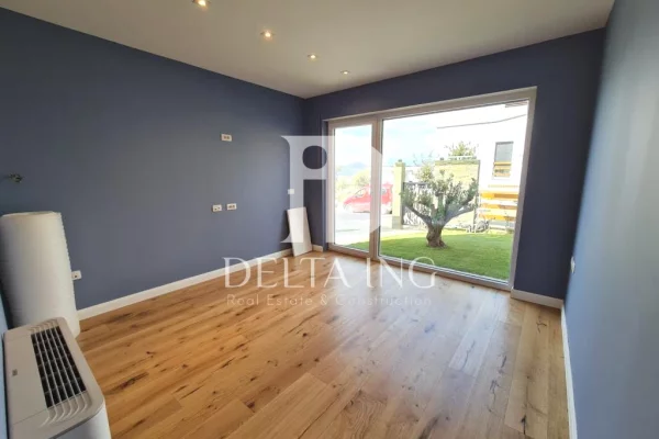 Shtepi ne shitje 7+1 ne Tirane - 1,500,000 Euro