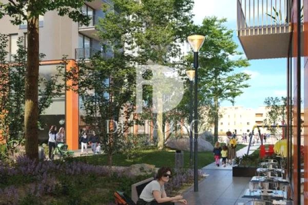 Shtepi ne shitje Apartament ne Tirane, 4+1, Mobilimi Bosh, pa mobiluar, Pagesa 186,881  Euro.