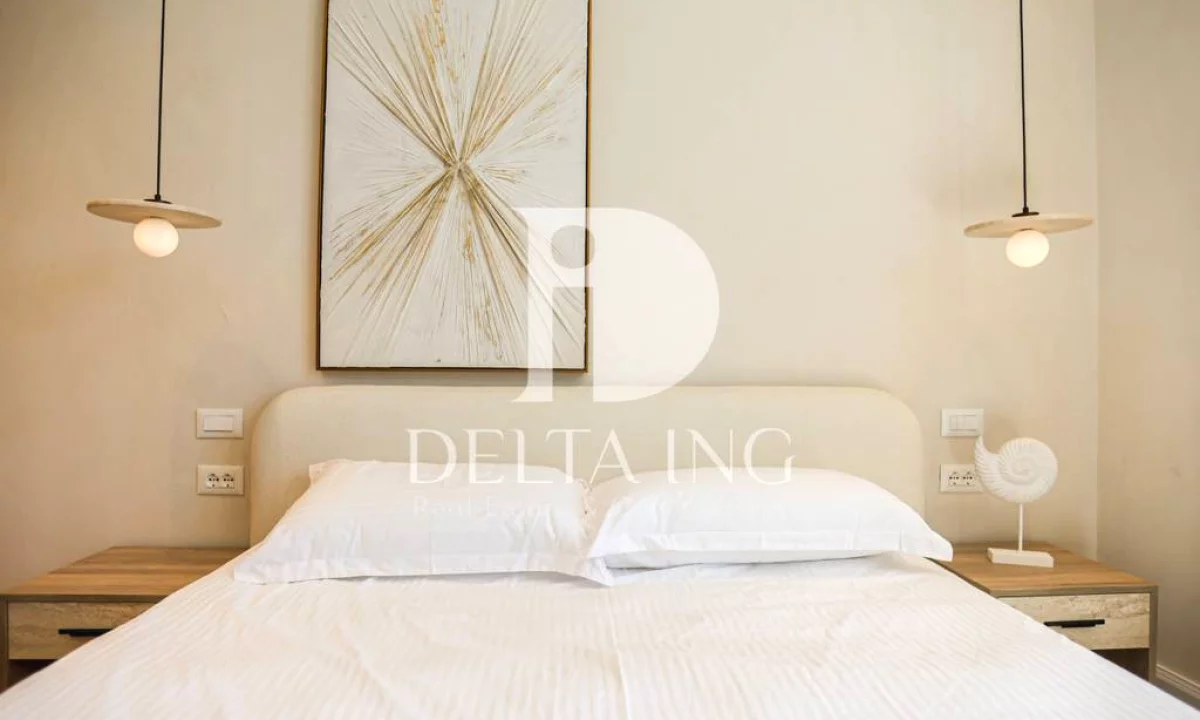 Luxury villas for sale in Durres 7+1, Furnished