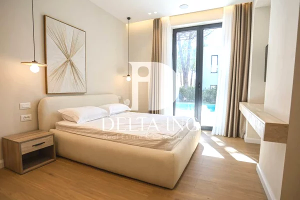 House for Sale 7+1 in Durres - 1,800,000 Euro