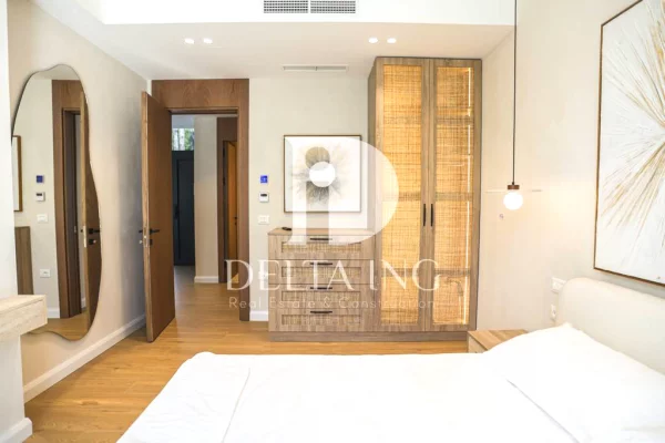 House for Sale 7+1 in Durres - 1,800,000 Euro