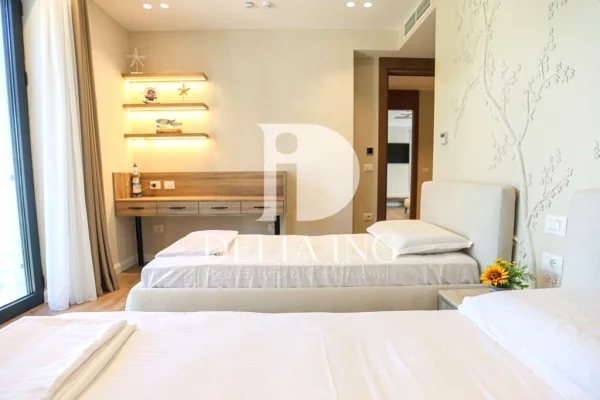 Luxury villas for sale in Durres 7+1, Furnished