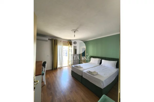 Shitet hotel funksional – Durres, prane Hotel Florida