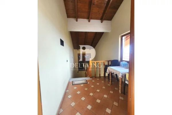 Shtepi ne shitje 7+1 ne Tirane - 750,000 Euro