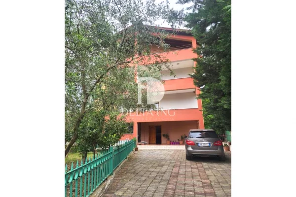 Shtepi ne shitje Vila Luksoze ne Tirane, 7+1, Mobilimi E mobiluar, Pagesa 750,000  Euro.