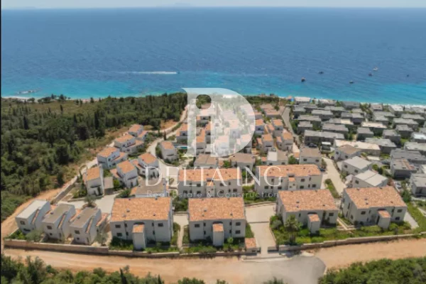 Shtepi ne shitje 5+1 ne Himare - 859,000 Euro