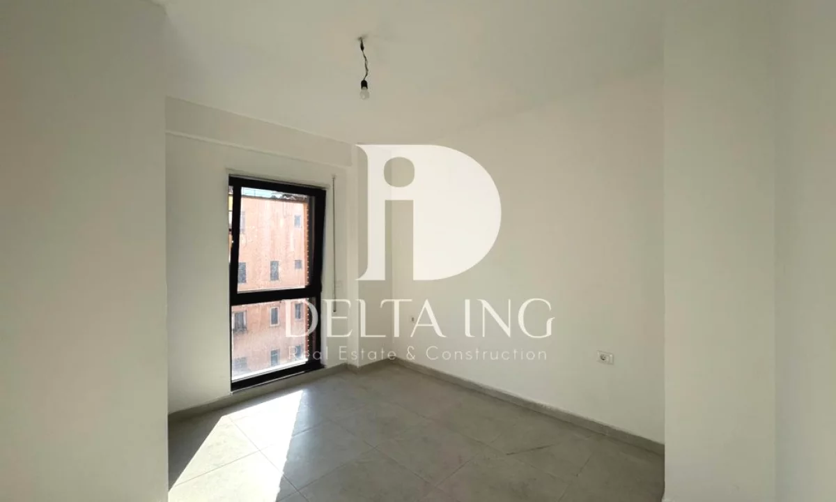 Shtepi me qera Apartament ne Tirane, 1+1, Mobilimi Bosh, pa mobiluar, Pagesa 700  Euro.