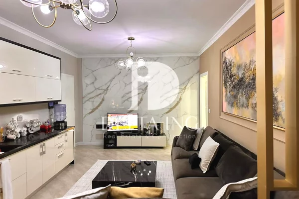 Shtepi ne shitje Apartament ne Tirane, 2+1, Mobilimi E mobiluar, Pagesa 210,000  Euro.