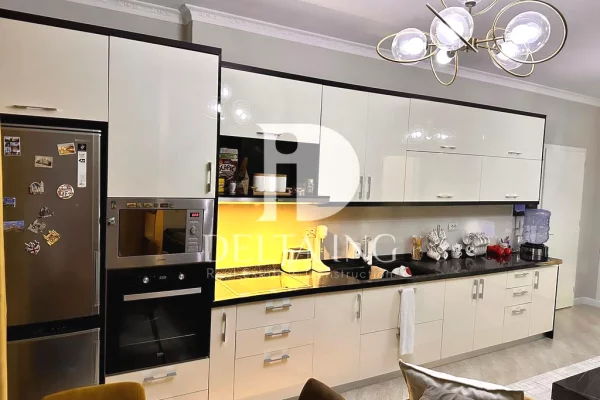 Shtepi ne shitje Apartament ne Tirane, 2+1, Mobilimi E mobiluar, Pagesa 210,000  Euro.