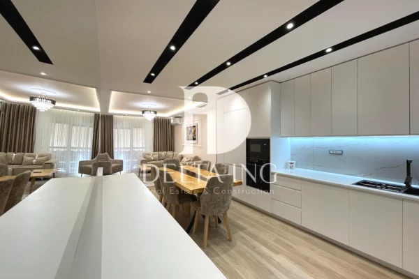 Shtepi me qera 2+1 ne Tirane - 1,300 Euro