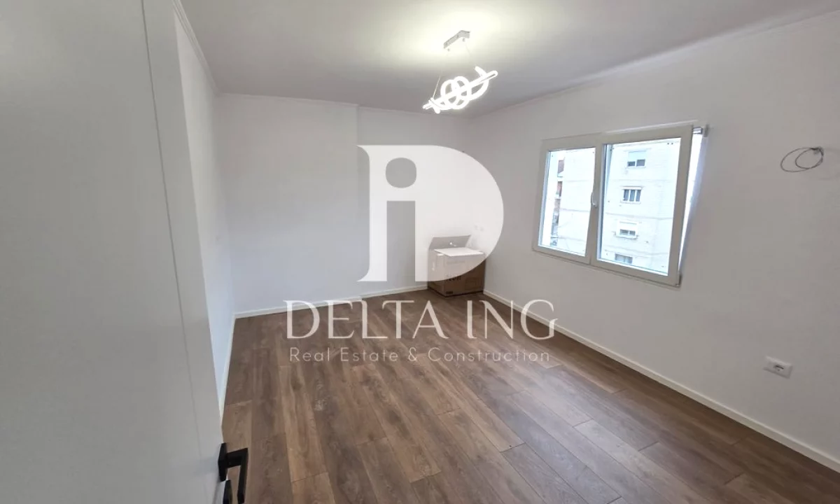 Shtepi ne shitje Apartament ne Tirane, 1+1, Mobilimi Bosh, pa mobiluar, Pagesa 8,800,000  Leke.