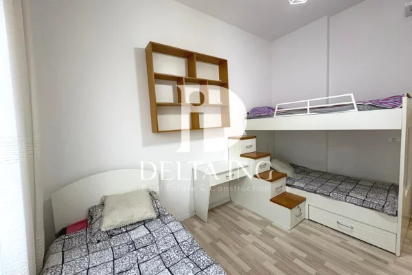 Shtepi me qera Apartament ne Tirane, 2+1, Mobilimi E mobiluar, Pagesa 1,200  Euro.