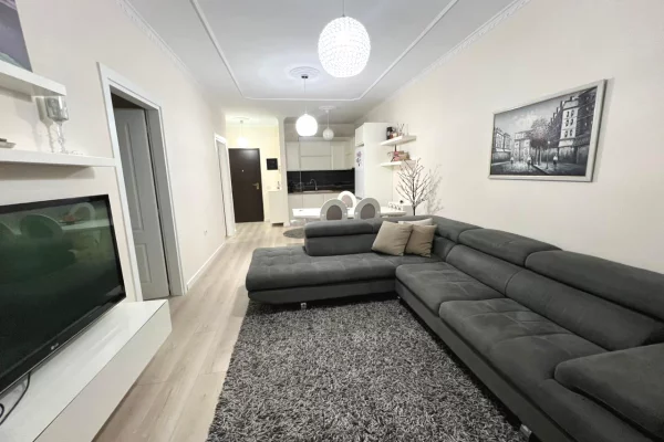 Shtepi ne shitje 1+1 ne Vlore - 210,000 Euro