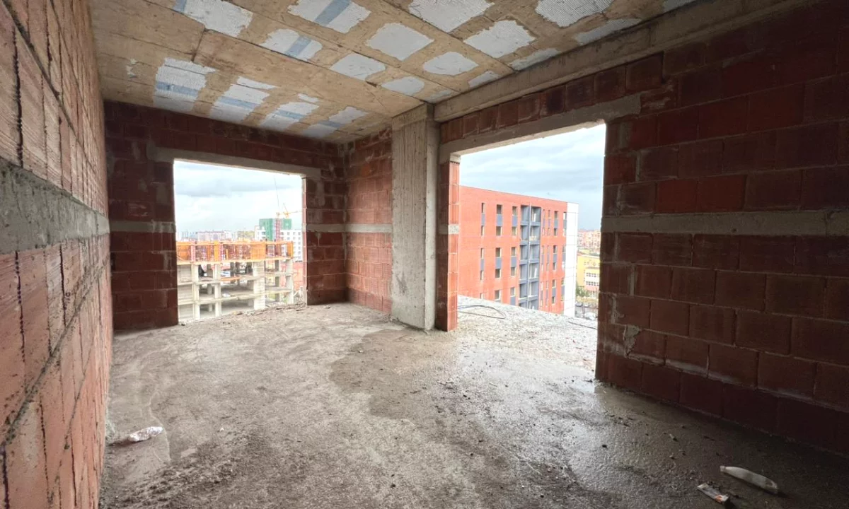 Apartment for sale in Tirana 1+1, Emty