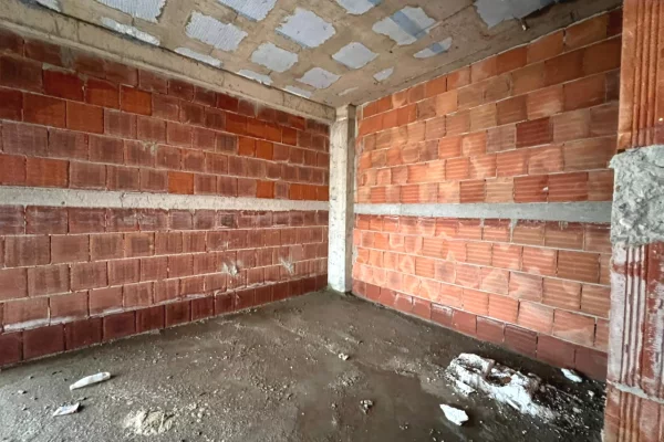 Apartment for sale in Tirana 1+1, Emty