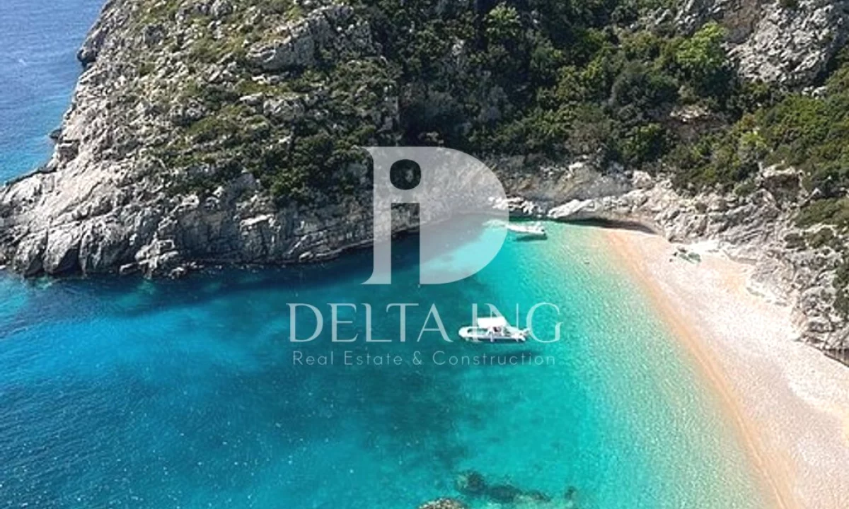 Shtepi ne shitje Apartament ne Himare, 1+1, Mobilimi Bosh, pa mobiluar, Pagesa 230,000  Euro.