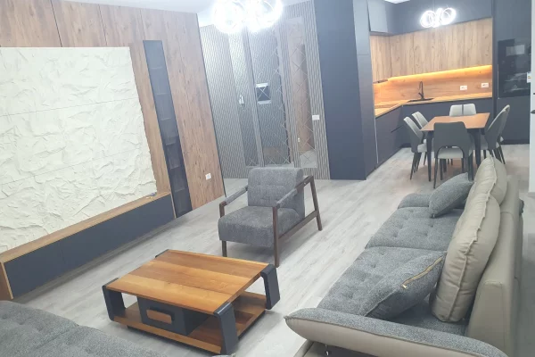 Shtepi me qera Apartament ne Tirane, 2+1, Mobilimi E mobiluar, Pagesa 700  Euro.