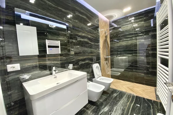 Shtepi ne shitje 2+1 ne Tirane - 200,000 Euro