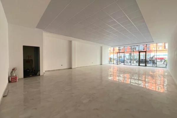 JEPET ME QIRA NJËSI KOMERCIALE – KATI 0 | KAMËZ