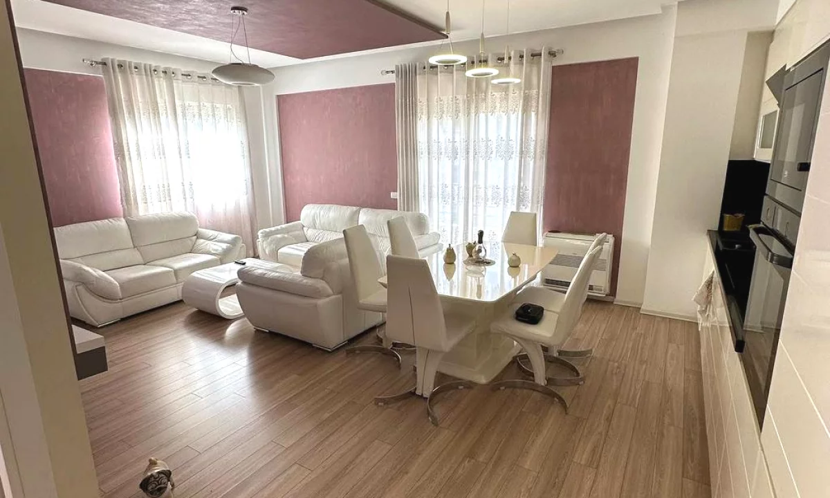 Apartment for sale in Tirana 3+1, Furnished