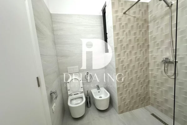 Shtepi ne shitje Apartament ne Vlore, 2+1, Mobilimi E mobiluar, Pagesa 225,000  Euro.