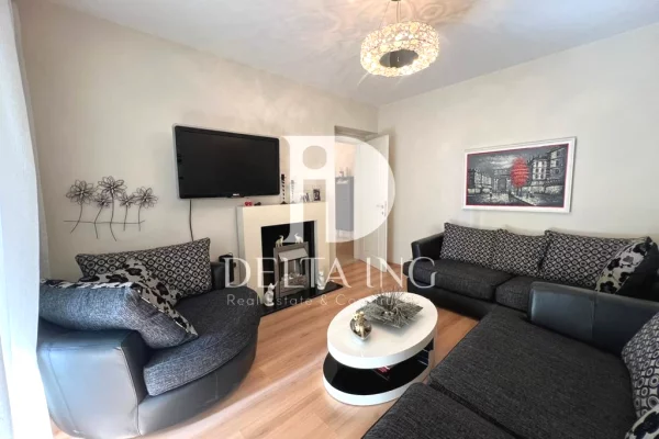 Appartamento in affitto a Tirana 2+1, Arredato