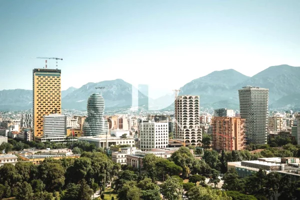 House for Sale 2+1 in Tirana - 47,500,000 Leke