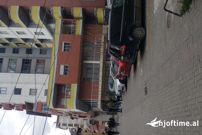 Ambient biznesi ne shitje 1+1 ne Pogradec - 50,000 Euro