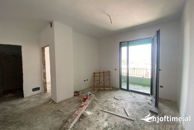Shtepi ne shitje 1+1 ne Tirane - 93,000 Euro
