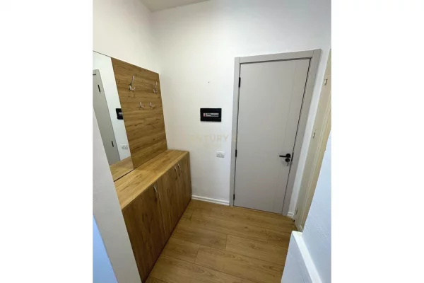 Shtepi ne shitje Apartament ne Tirane, 2+1, Mobilimi E mobiluar, Pagesa 124,000  Euro.