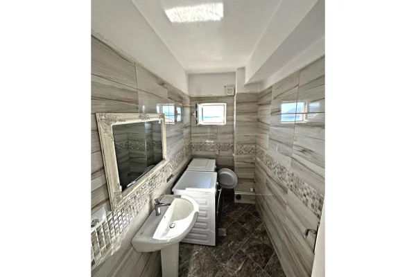 Shtepi ne shitje Apartament ne Sarande, 3+1, Mobilimi E mobiluar, Pagesa 245,000  Euro.