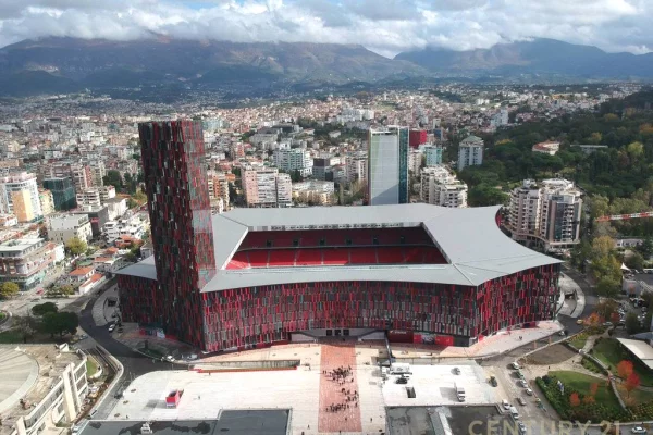 Ambient biznesi ne shitje 1+1 ne Tirane - 318,000 Euro