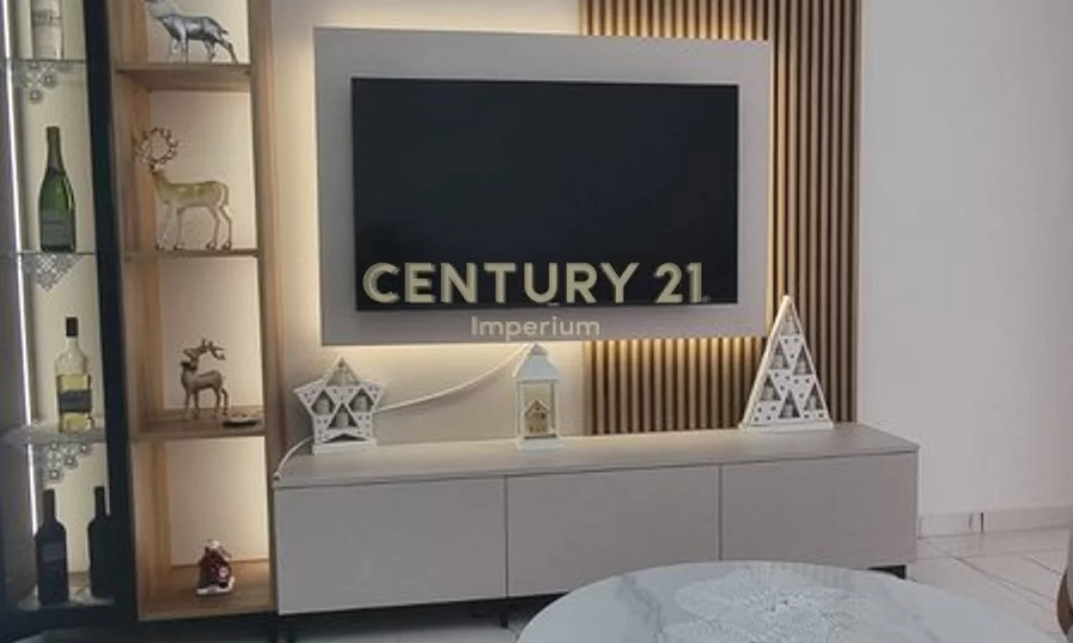 Shtepi me qera Apartament ne Tirane, 2+1, Mobilimi E mobiluar, Pagesa 500  Euro.