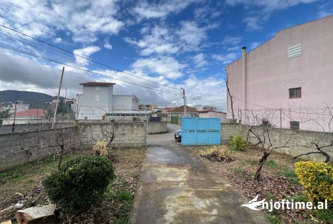 Shtepi ne shitje 2+1 ne Tirane - 200,000 Euro