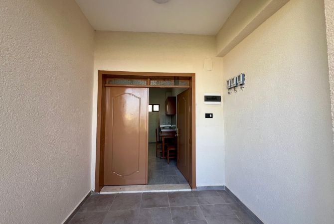 House for Rent Garsoniere in Tirana - 250 Euro