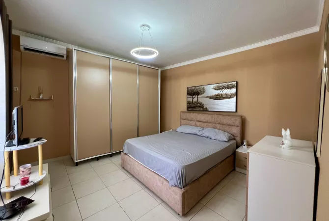 Shtepi me qera 1+1 ne Tirane - 600 Euro