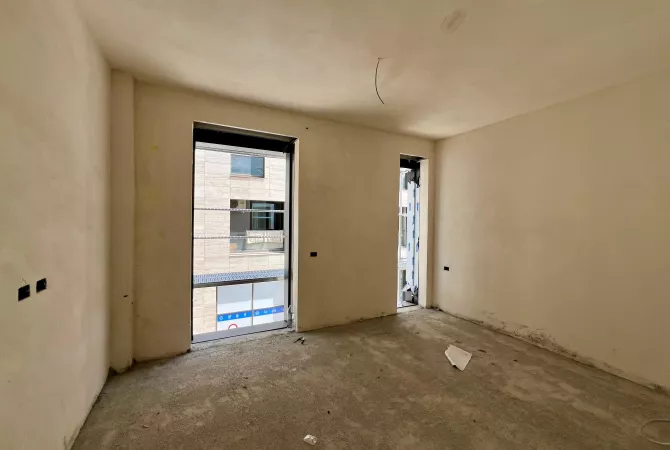 Shtepi ne shitje 2+1 ne Tirane - 260,000 Euro
