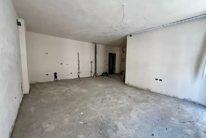 Shtepi ne shitje 2+1 ne Tirane - 260,000 Euro