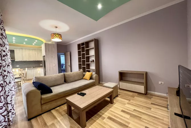 Shtepi me qera 1+1 ne Tirane - 700 Euro