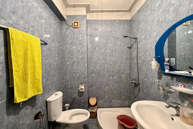 Shtepi ne shitje Apartament ne Pogradec, 2+1, Mobilimi E mobiluar, Pagesa 95,000  Euro.