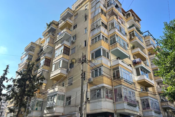 Shtepi ne shitje 2+1 ne Tirane - 265,000 Euro