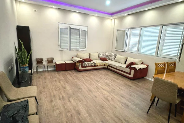 Shtepi me qera 2+1 ne Tirane - 350 Euro