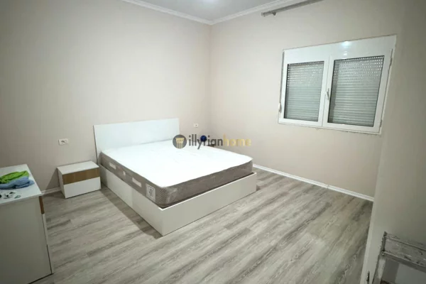 Shtepi me qera 2+1 ne Tirane - 350 Euro