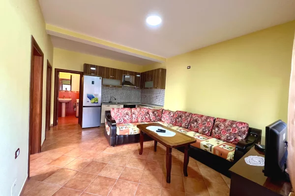 Shtepi me qera Apartament ne Tirane, 2+1, Mobilimi E mobiluar, Pagesa 35,000  Leke.