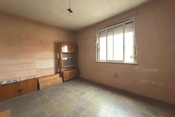 House for Sale 1+1 in Tirana - 110,000 Euro