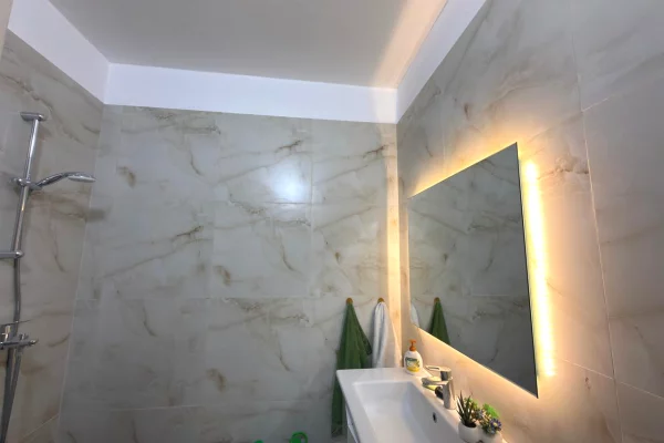 Shtepi ne shitje 2+1 ne Tirane - 260,000 Euro