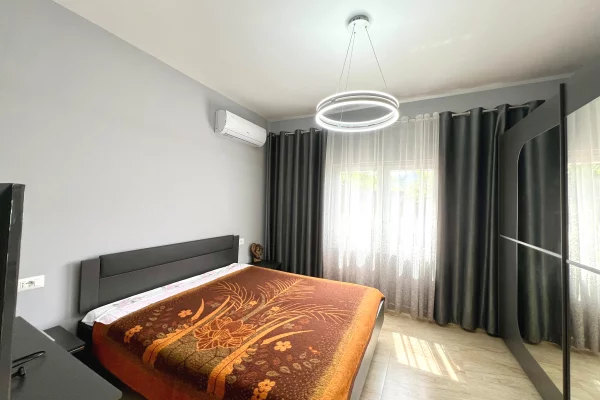 Luxury villas for sale in Tirana 3+1, In Part